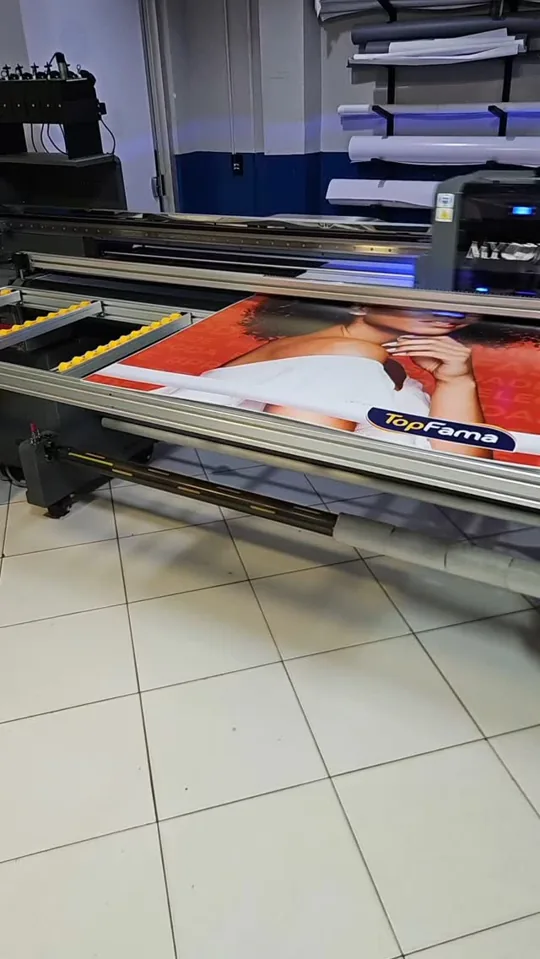 Capa do vídeo: Placas para divulgar produtos