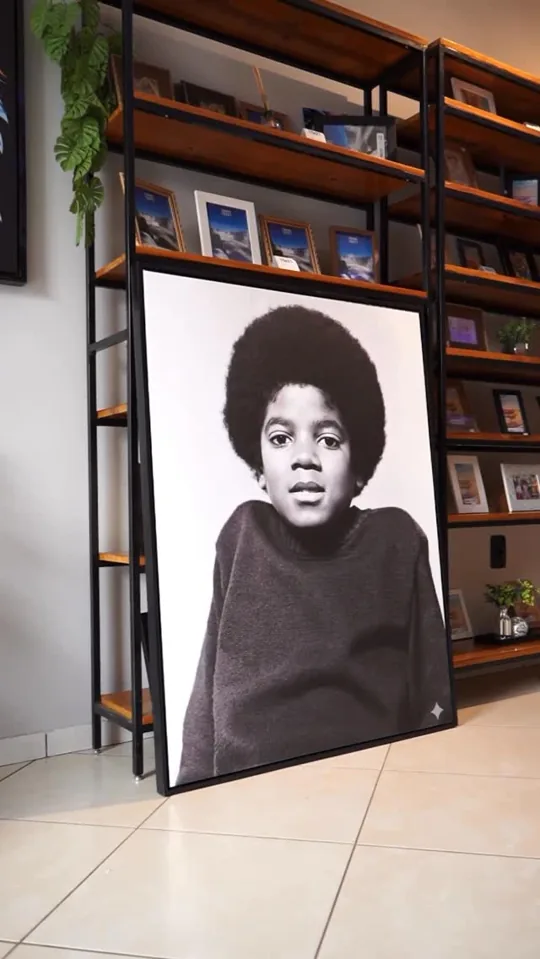 Capa do vídeo: Canvas com canaleta flutuante